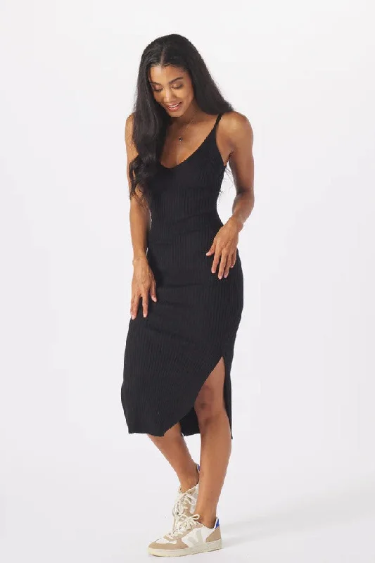 Sunset Dress - Black *Restocks in August